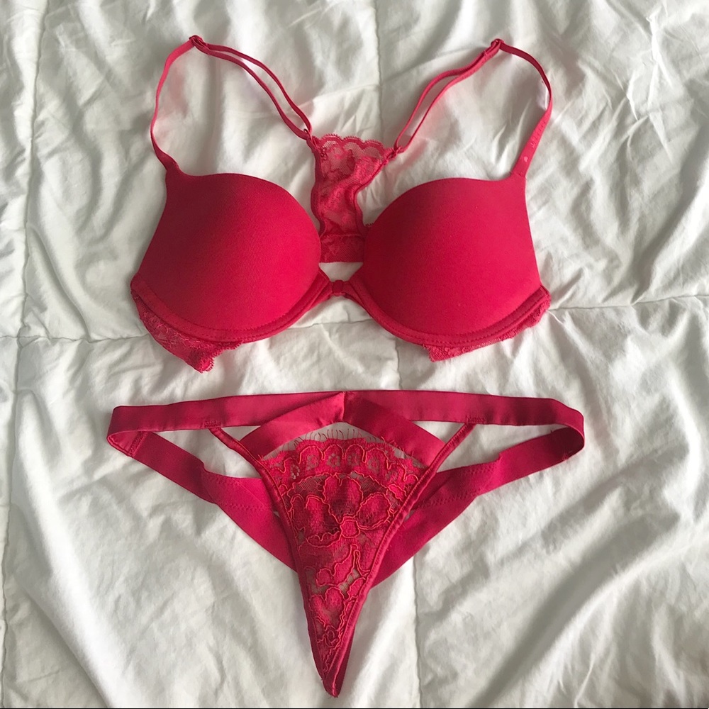 VS lingerie set